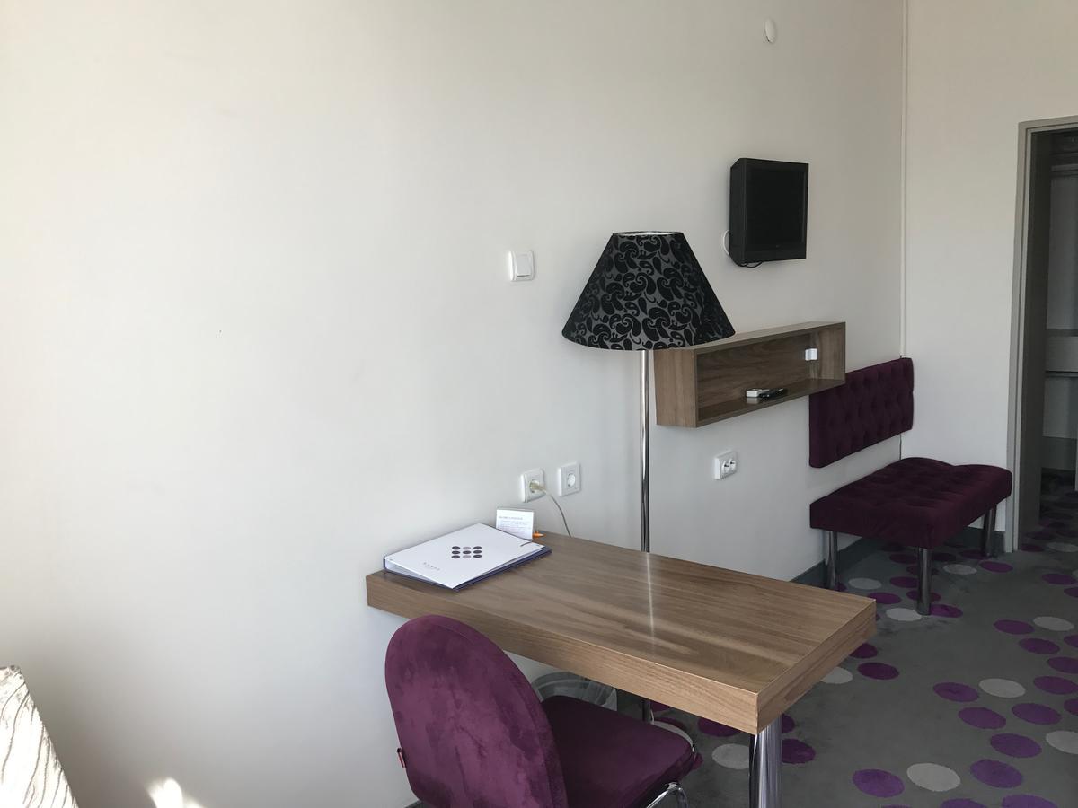 Hande Hotel Mustafakemalpasa Luaran gambar