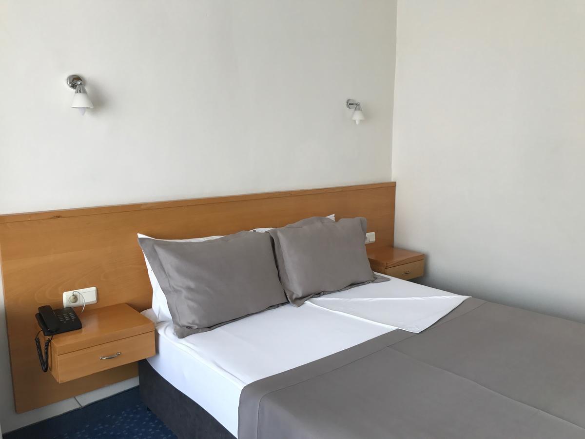 Hande Hotel Mustafakemalpasa Luaran gambar