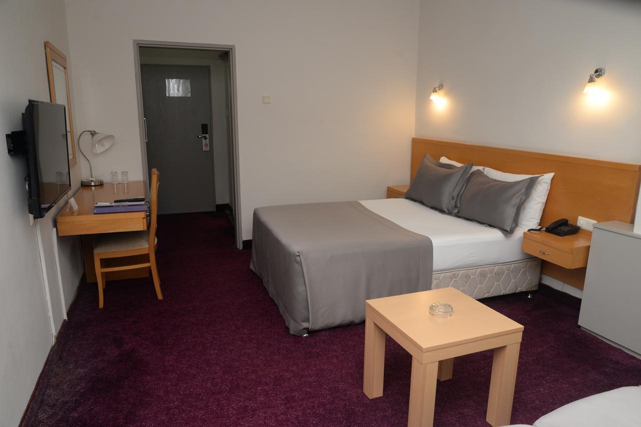 Hande Hotel Mustafakemalpasa Luaran gambar